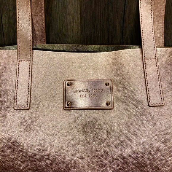 Used Once, Michael Kors Rose Gold/Gold Tote Bag - Picture 5 of 6